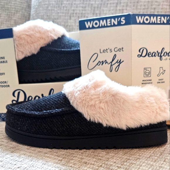 NWT'S- Dearfoams - Black/Charcoal Slip-on Slippers W/ Memory Foam- Size M (7/8) - Picture 1 of 4